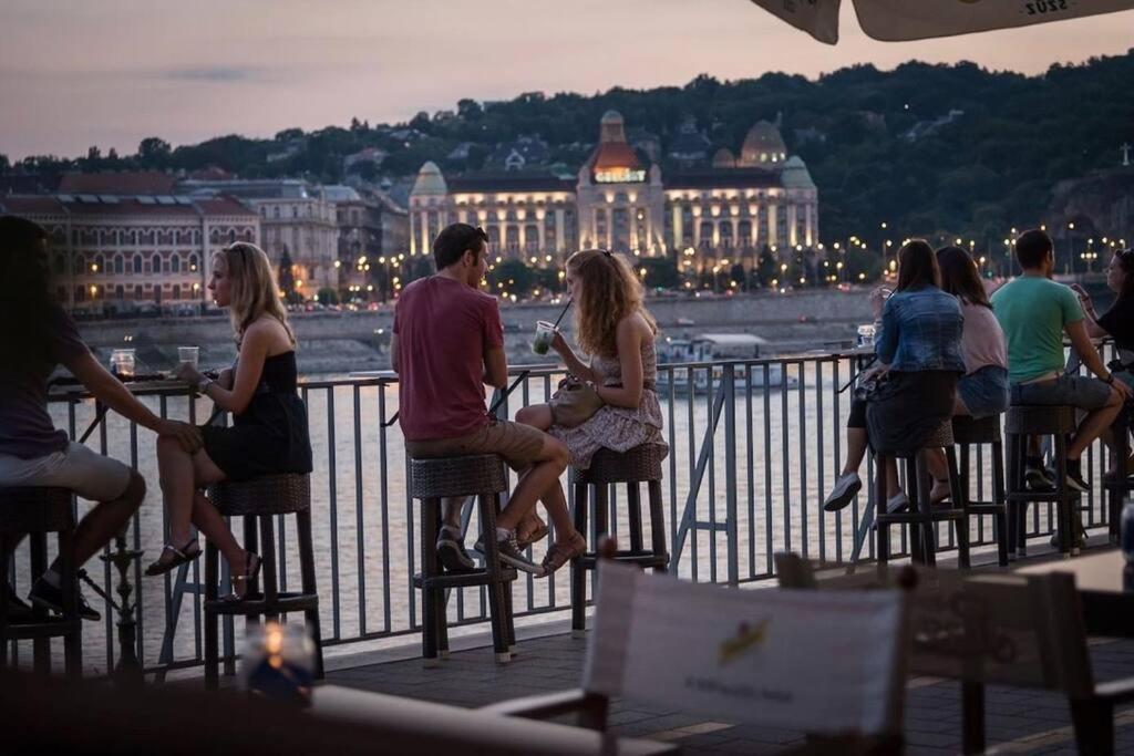 Luxurious Studio Located In The Heart Of Budapest Exteriör bild