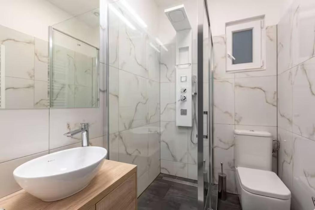 Luxurious Studio Located In The Heart Of Budapest Exteriör bild